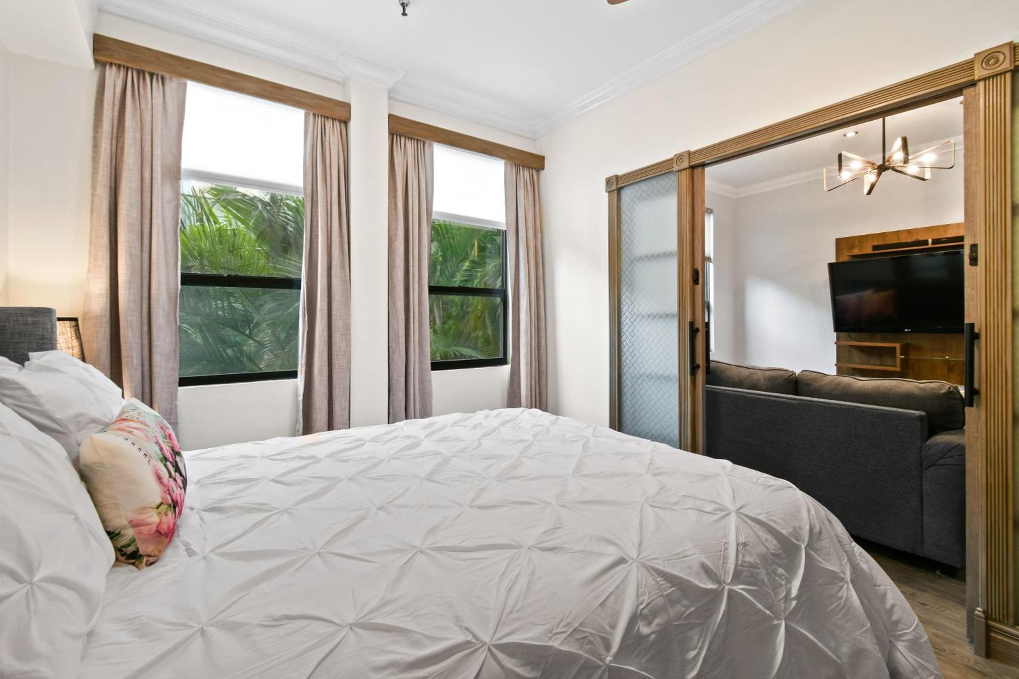 Orchid Suites - Historic Palm Beach Hotel Condominium 외부 사진