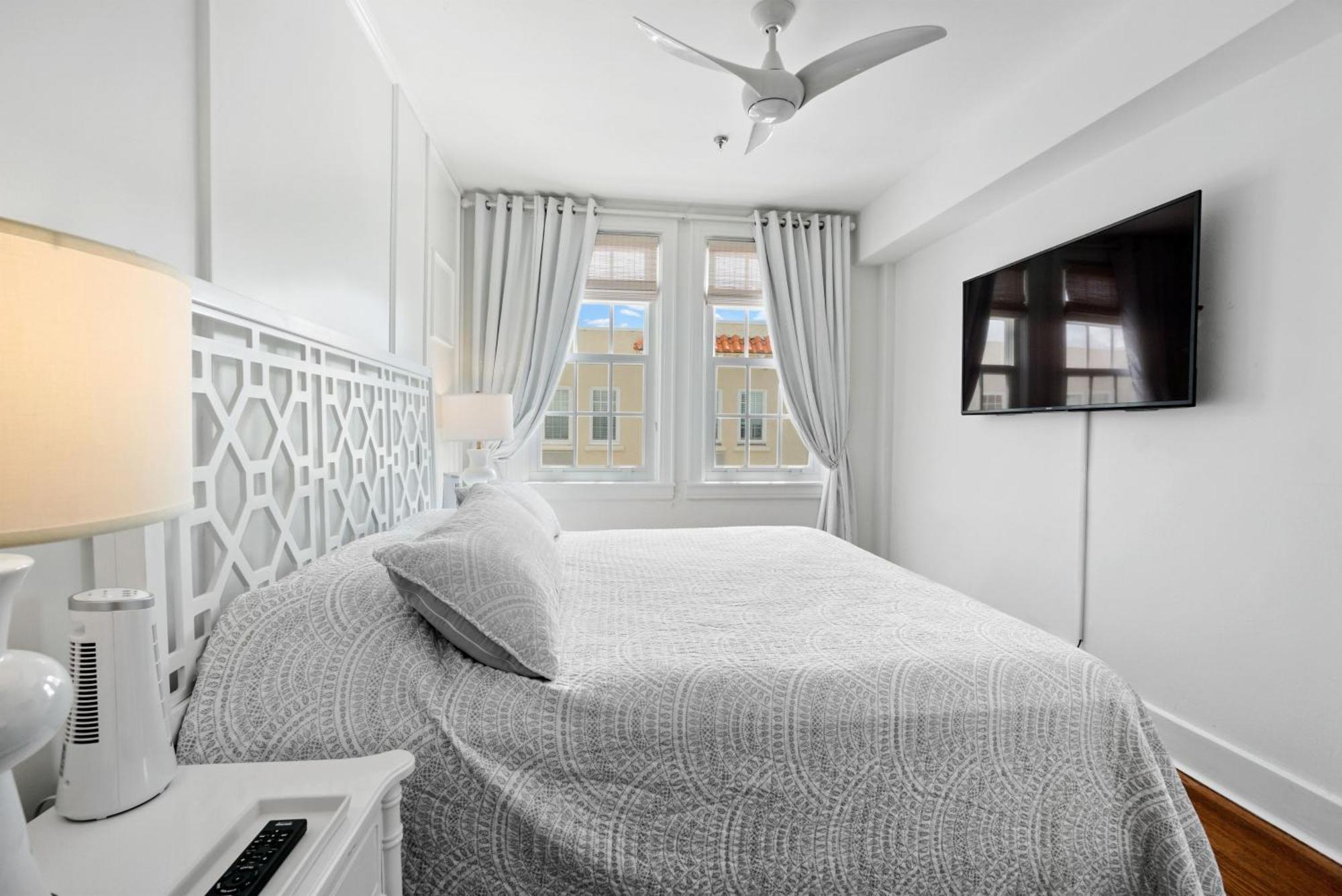 Orchid Suites - Historic Palm Beach Hotel Condominium 외부 사진