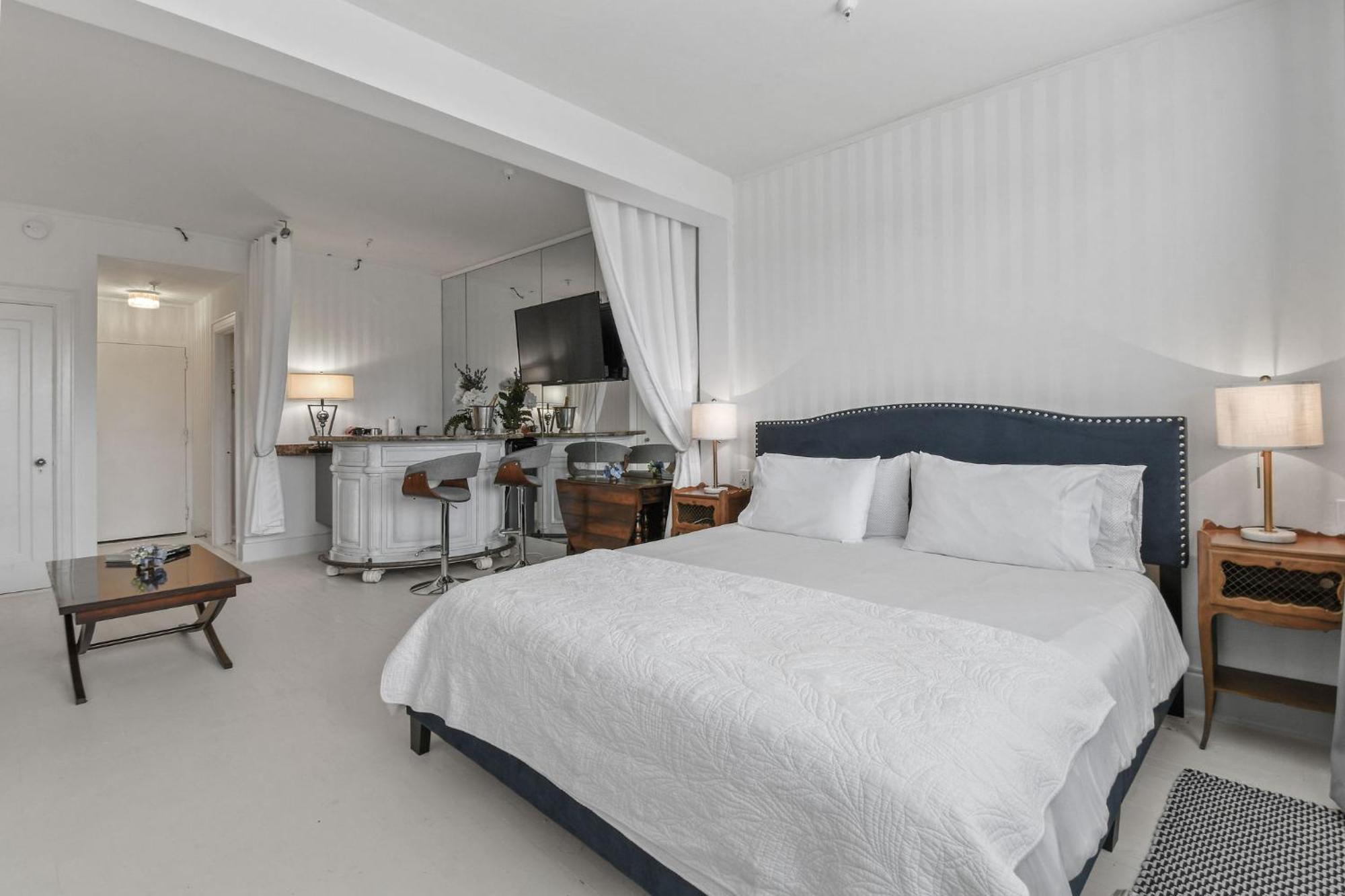 Orchid Suites - Historic Palm Beach Hotel Condominium 외부 사진