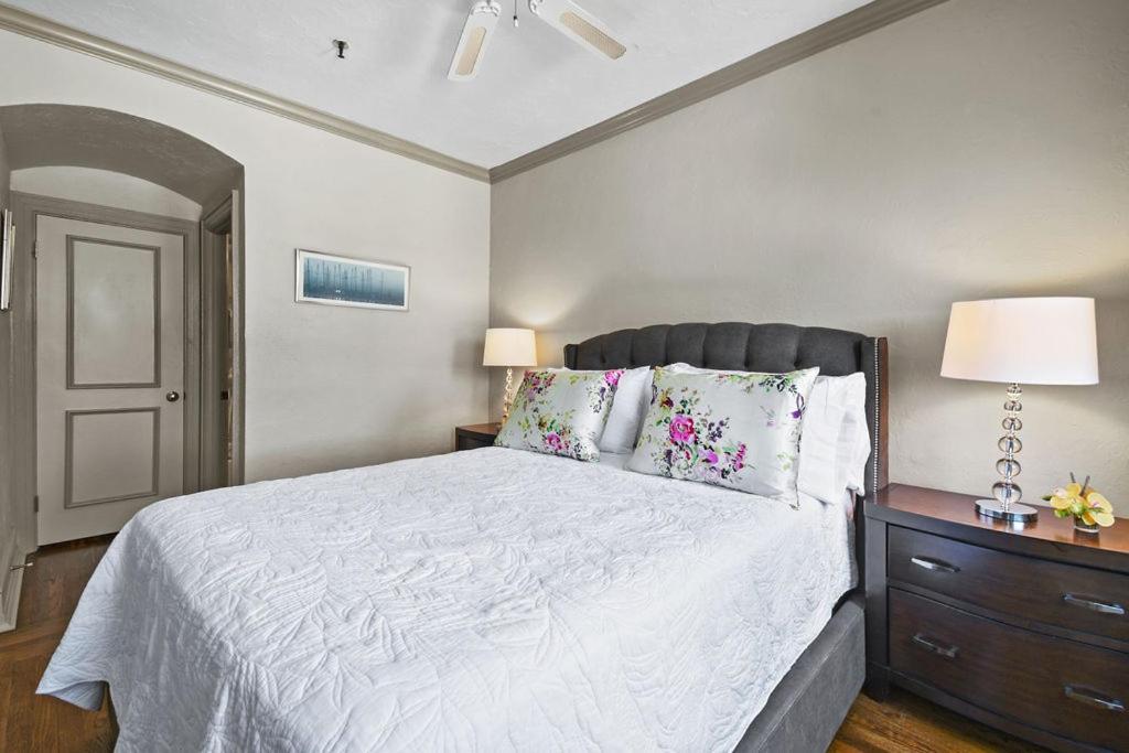 Orchid Suites - Historic Palm Beach Hotel Condominium 외부 사진